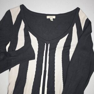 CACHE Women's Medium Black White Stripe V-neck‎ Sweater -1791
